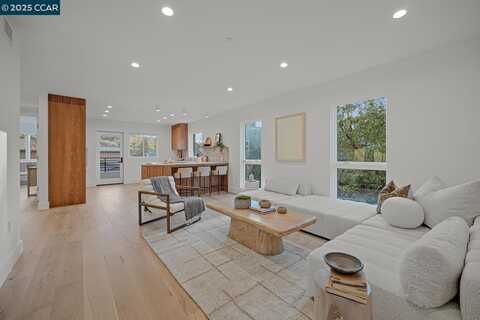 3742 Mt. Diablo Blvd, Lafayette, CA 94549