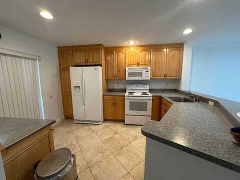 7630 Lago Del Mar Drive, Boca Raton, FL 33433