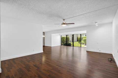 6612 Spring Bottom Way, Boca Raton, FL 33433