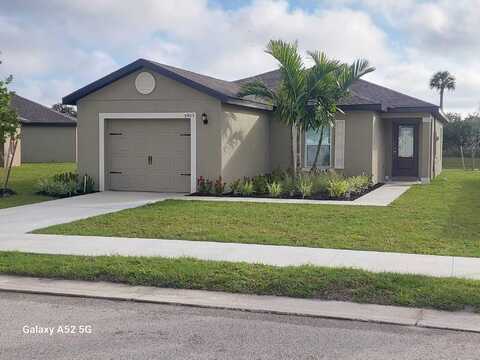 5405 Fantasy Drive, Fort Pierce, FL 34947