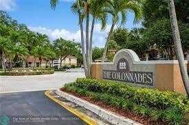 866 NW 92nd Avenue, Plantation, FL 33324