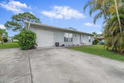590 SE Anchor Lane, Port Saint Lucie, FL 34983