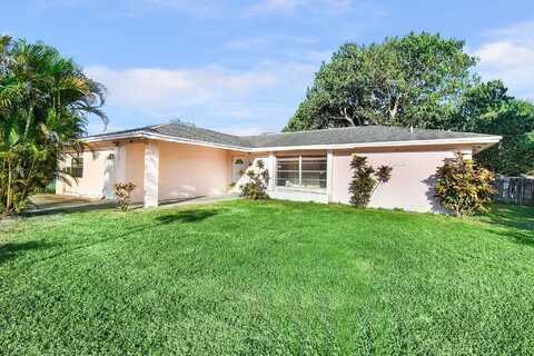 2652 Iroquois Avenue, Fort Pierce, FL 34946