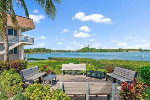 755 Saturn Street, Jupiter, FL 33477