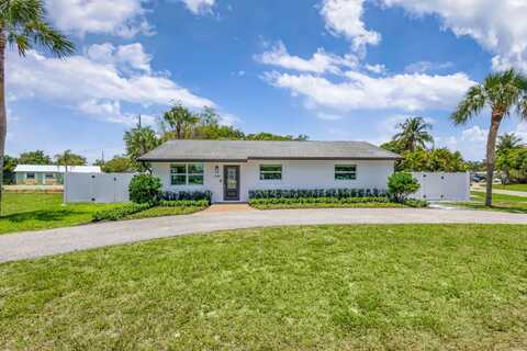 204 W Whitney Drive, Jupiter, FL 33458