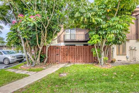2824 Kirk Road, Lake Worth, FL 33461