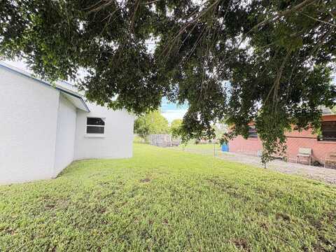 324 W W 5th Terrace Terrace, Pahokee, FL 33476