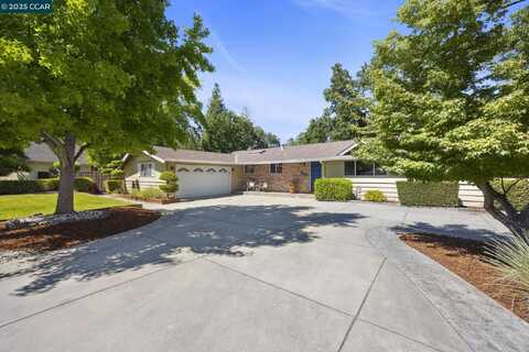 38 Oakdene Ct, Walnut Creek, CA 94596