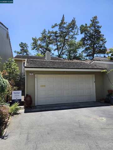 312 Wildcroft Dr, Martinez, CA 94553