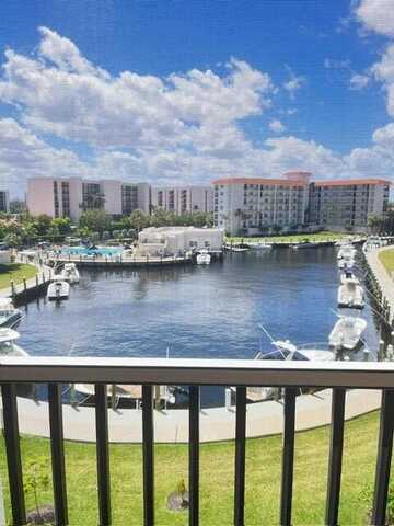 2871 N Ocean Boulevard E, Boca Raton, FL 33431