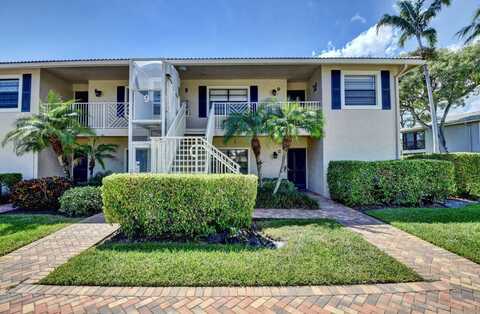 9 Stratford Drive E, Boynton Beach, FL 33436