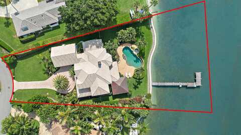 20 Yacht Club Place, Tequesta, FL 33469