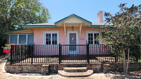 1709 N Palmway, Lake Worth, FL 33460