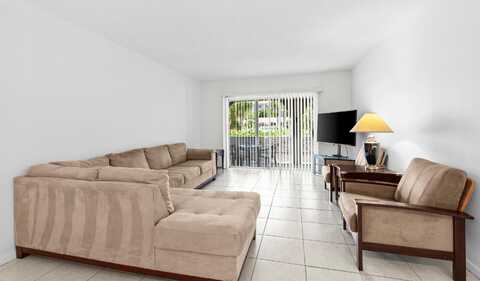 250 NE 20th Street, Boca Raton, FL 33431