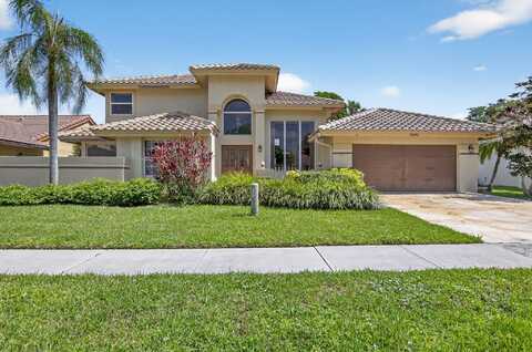 9645 Carousel Circle N, Boca Raton, FL 33434