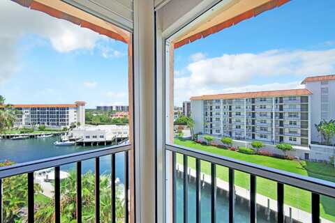 2871 N Ocean Boulevard, Boca Raton, FL 33431