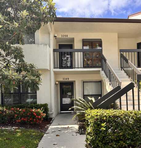 3349 Lucerne Park Drive, Greenacres, FL 33467