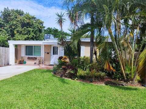 127 SW 12th Avenue, Boynton Beach, FL 33435