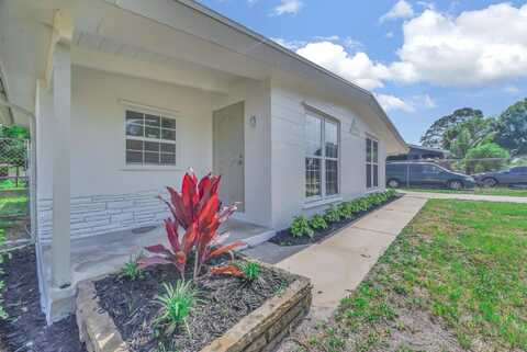 907 Skylark Drive, Fort Pierce, FL 34982