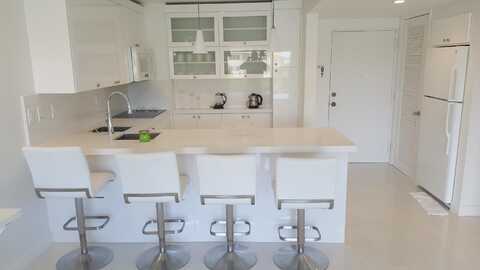 50 SW 3rd Avenue, Boca Raton, FL 33432