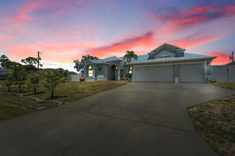 1085 SW Consolata Avenue, Port Saint Lucie, FL 34953
