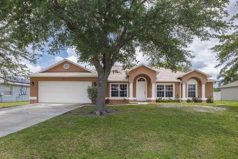 2401 SW Santana Avenue, Port Saint Lucie, FL 34953