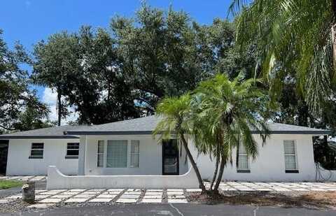 9148 Oakwood Drive, Lake Wales, FL 33898