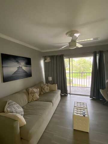 1531 SE Royal Green 203 Circle, Port Saint Lucie, FL 34952