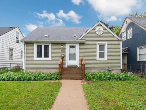 5233 Fremont Avenue N, Minneapolis, MN 55430