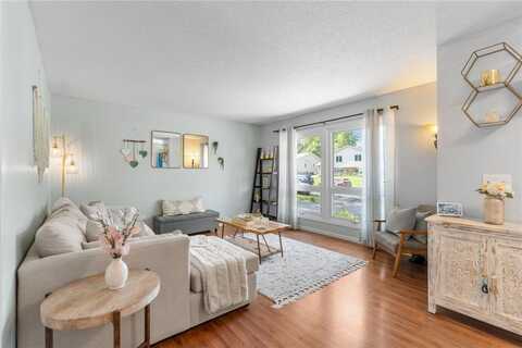 8367 W 101st Street Circle, Bloomington, MN 55438