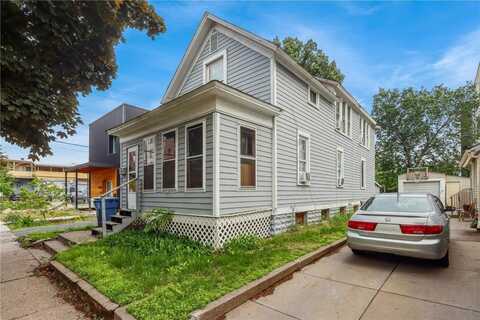 910 19th Avenue NE, Minneapolis, MN 55418
