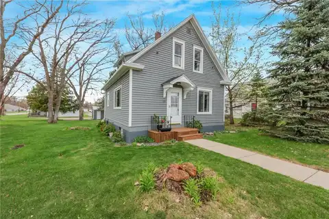 110 7th Street SE, Little Falls, MN 56345