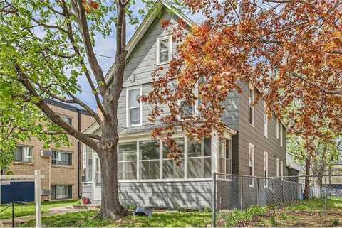 2204 2nd Street NE, Minneapolis, MN 55418