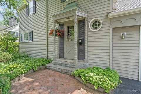 2 Morton Rd Road, DeWitt, NY 13214