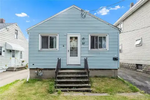 27 Dwyer Street, West Seneca, NY 14224