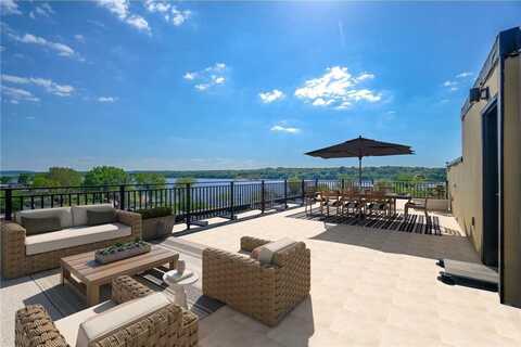 517 2nd Street, Hudson, WI 54016