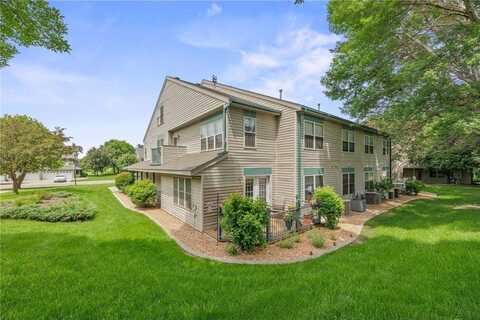 119 Morningside Drive NE, Hutchinson, MN 55350