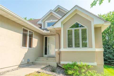 5839 Deerwood Lane N, Plymouth, MN 55442
