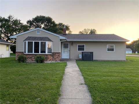 522 1st Street SE, Madelia, MN 56062