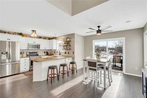 19599 Prairieview Drive, Rogers, MN 55374