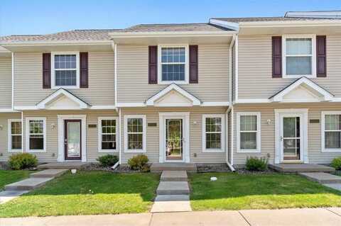 1960 Pika Trail, River Falls, WI 54022