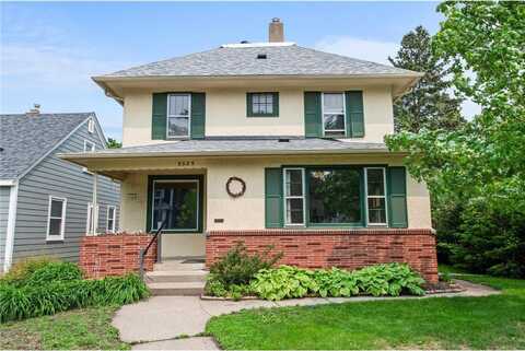 3525 44th Avenue S, Minneapolis, MN 55406