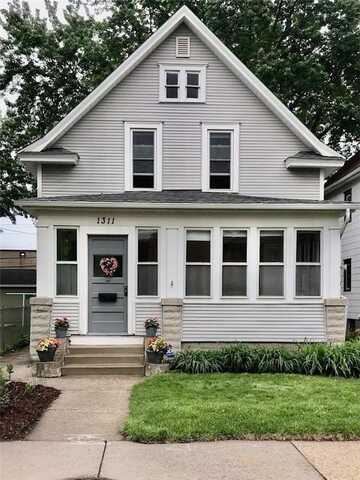 1311 Monroe Street NE, Minneapolis, MN 55413