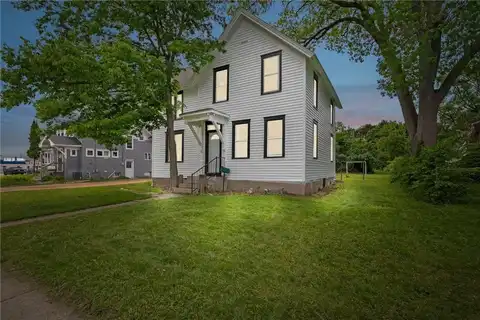 1319 Hennepin Avenue N, Glencoe, MN 55336