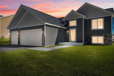 2135 Violet Lane, Faribault, MN 55021