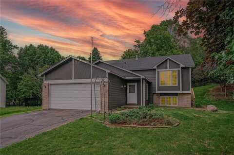 9211 Jeffery Avenue S, Cottage Grove, MN 55016