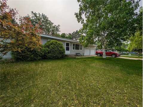 1422 6th Street SE, Wadena, MN 56482