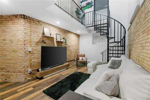 603 S 9th Street, Minneapolis, MN 55404