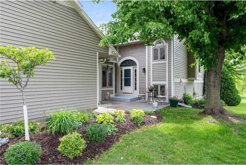 4540 Niagara Lane N, Plymouth, MN 55446