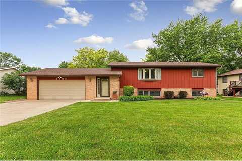 2102 8th Avenue NE, Owatonna, MN 55060